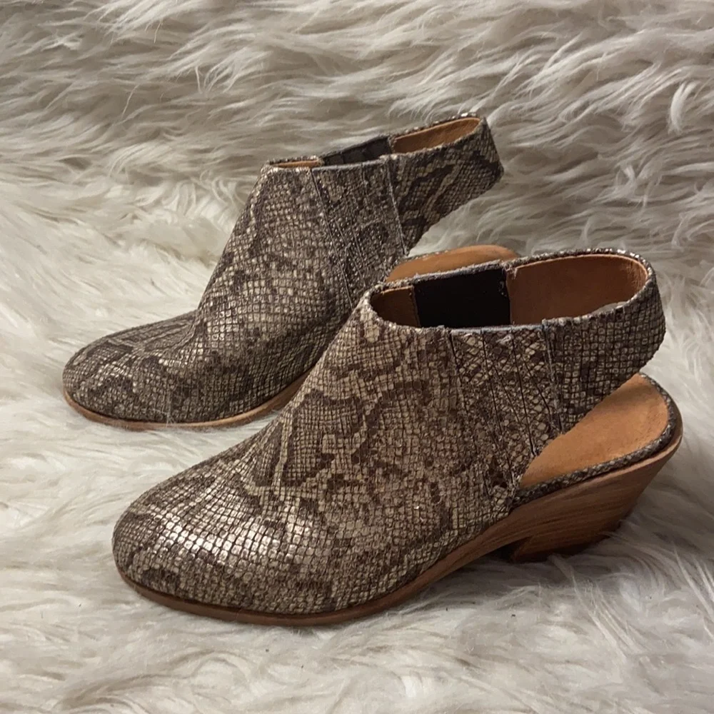 Gentle Souls Harlie Slingback snake print Shoes